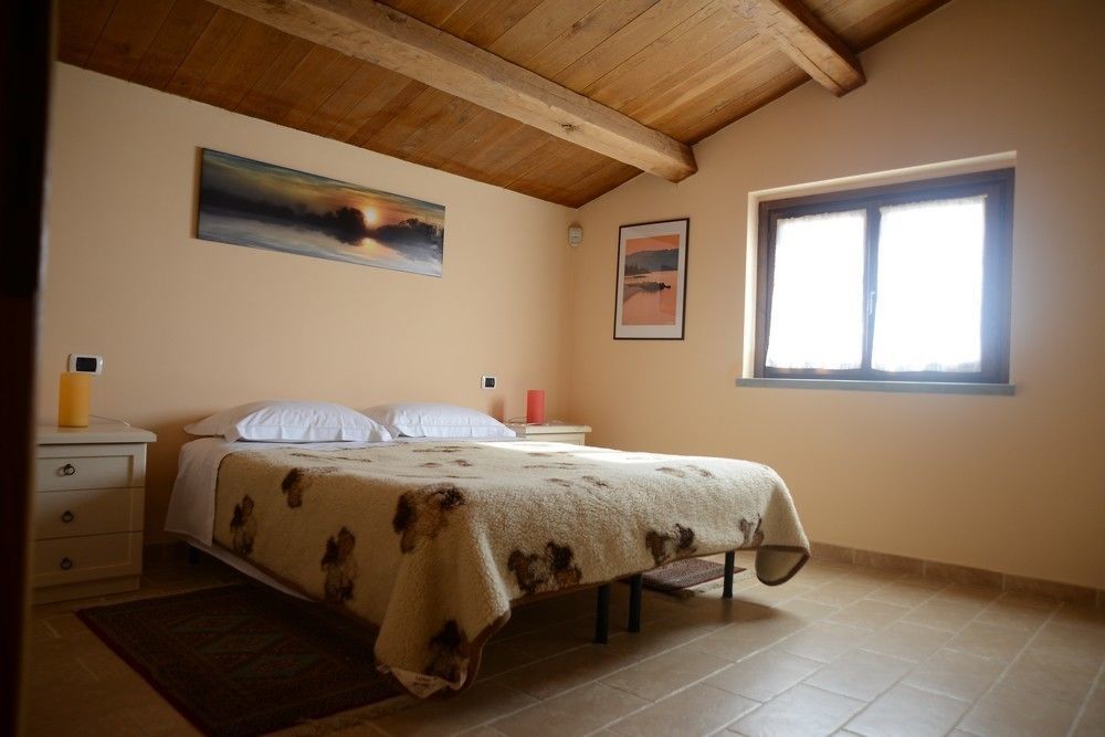 Colle Delle Meraviglie Fratticciola Selvatica 外观 照片
